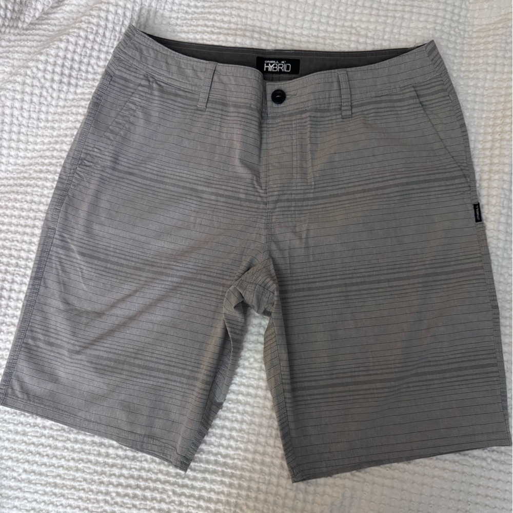 O'Neill Men's Gray Pinstripe Shorts
